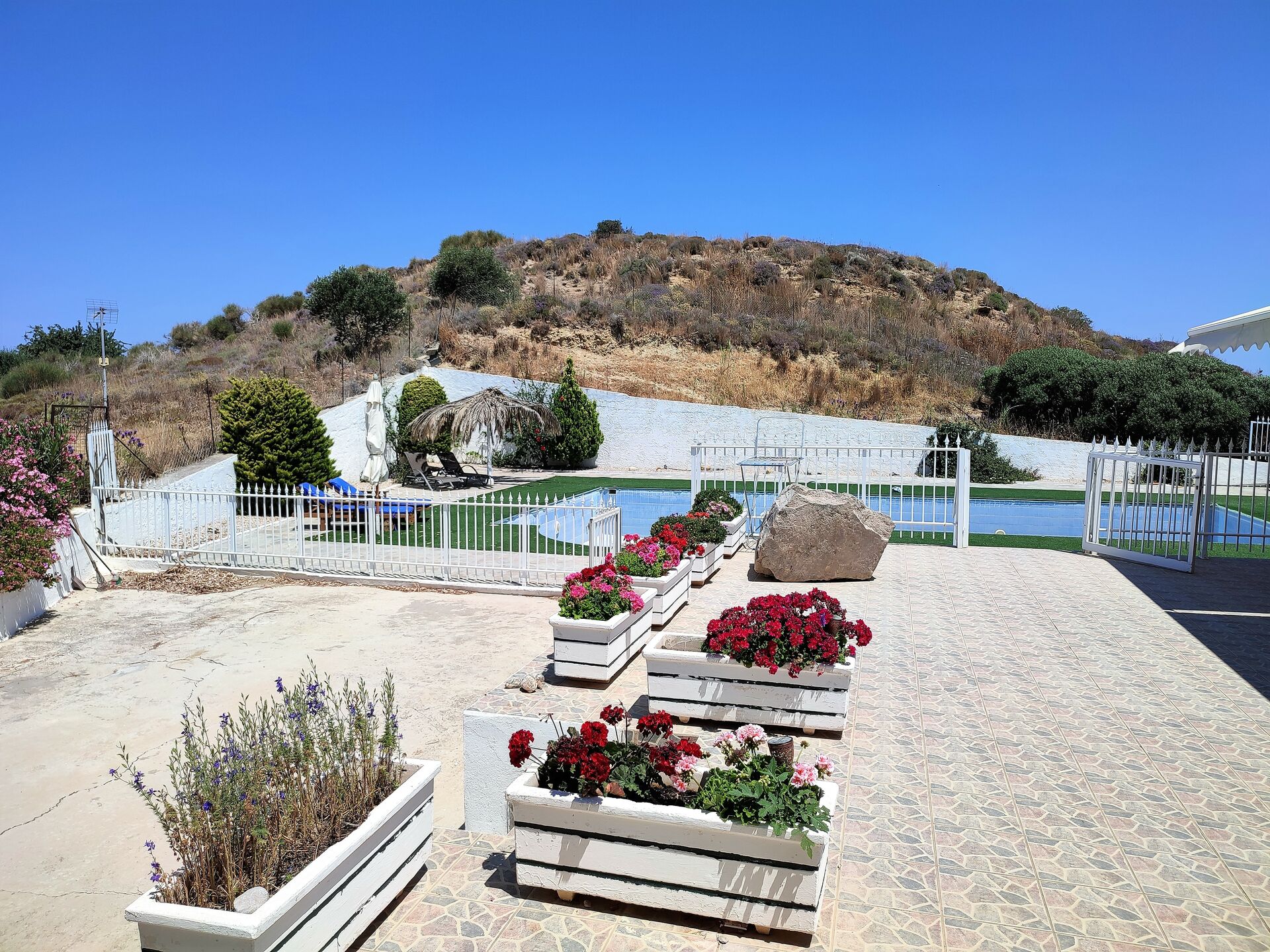 MEER geht immer! Landhaus mit Pool und Gästehaus in traumhafter Lage! in Mastichari - Kos