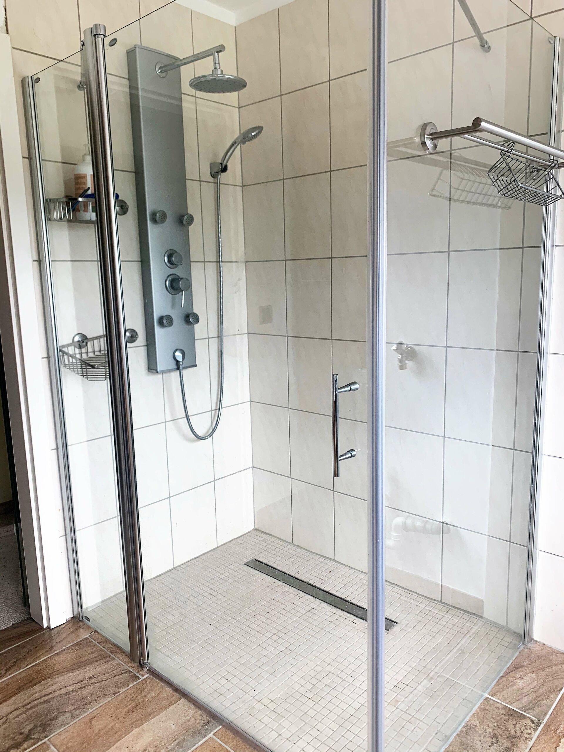 Mehr geht immer- Aus 1 mach 3 - Großzügiges Zwei-Familienhaus mit geräumiger Einliegerwohnung! in Stoetze