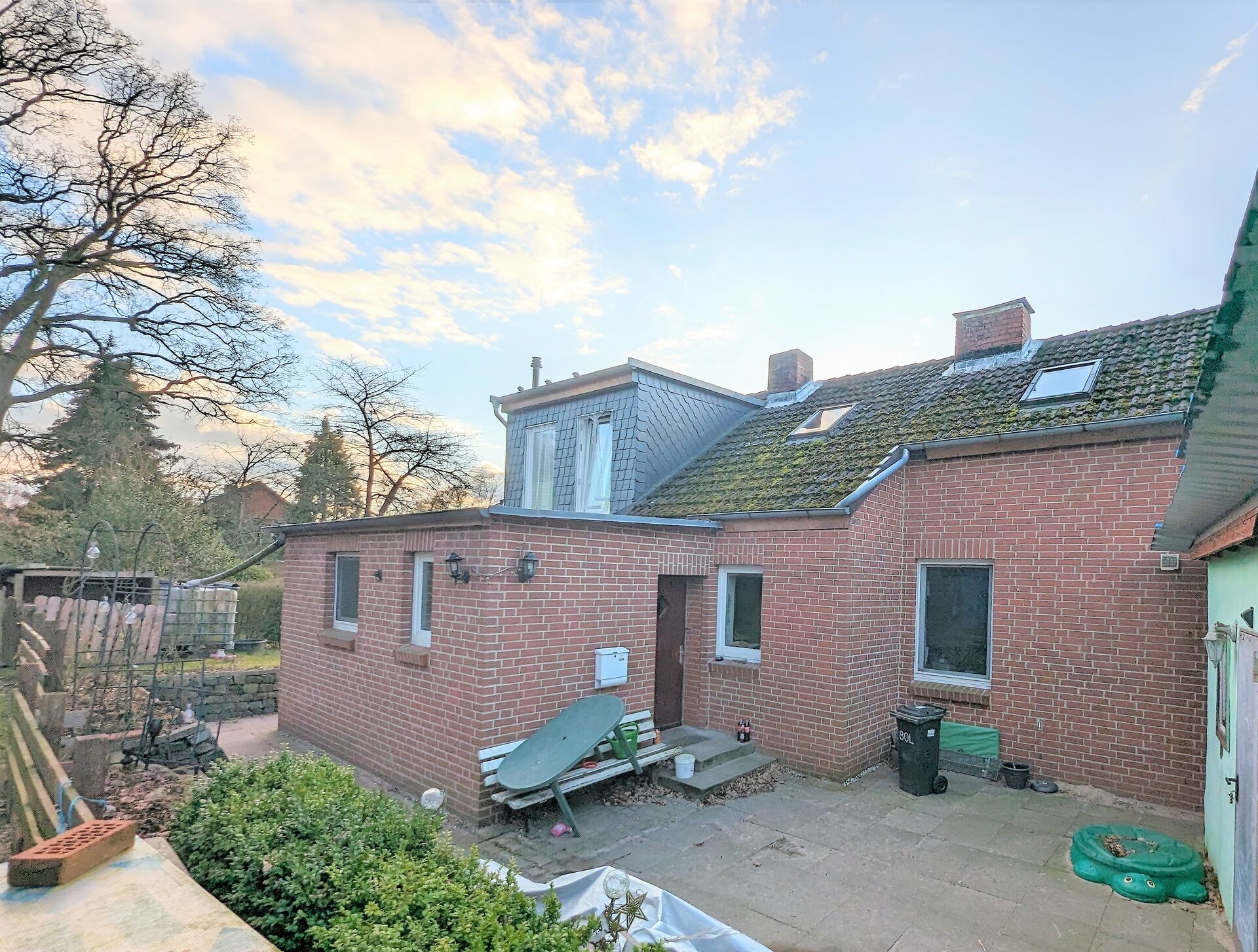 Ihr Eigenheim neu gestalten oder: Aus 1 mach 2! in Barendorf