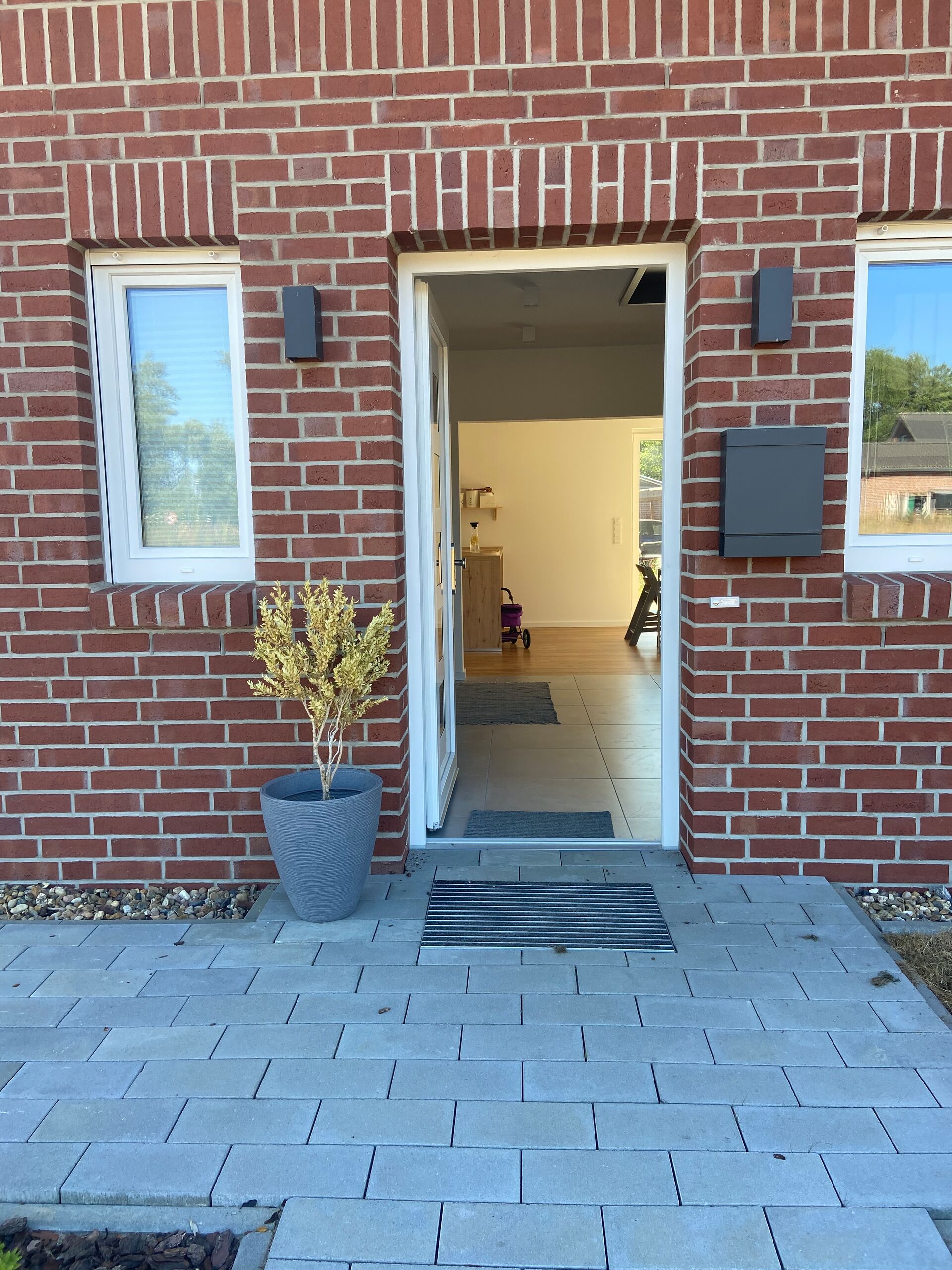 Wohntraum nah der Elbe * Energiearmes Wohnen im Effizienzhaus KFW 40 Haus * in Neu Darchau