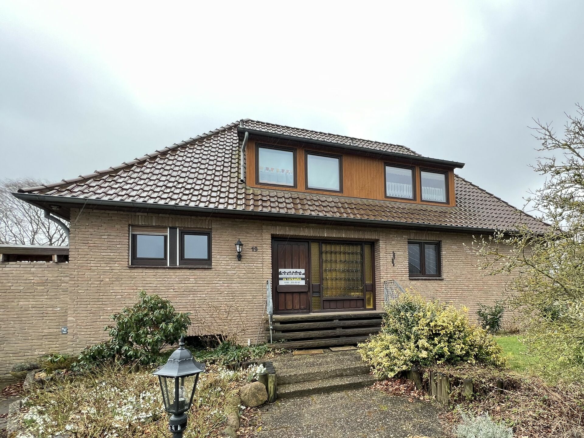 Mehr geht immer- Aus 1 mach 3 - Großzügiges Zwei-Familienhaus mit geräumiger Einliegerwohnung! in Stoetze