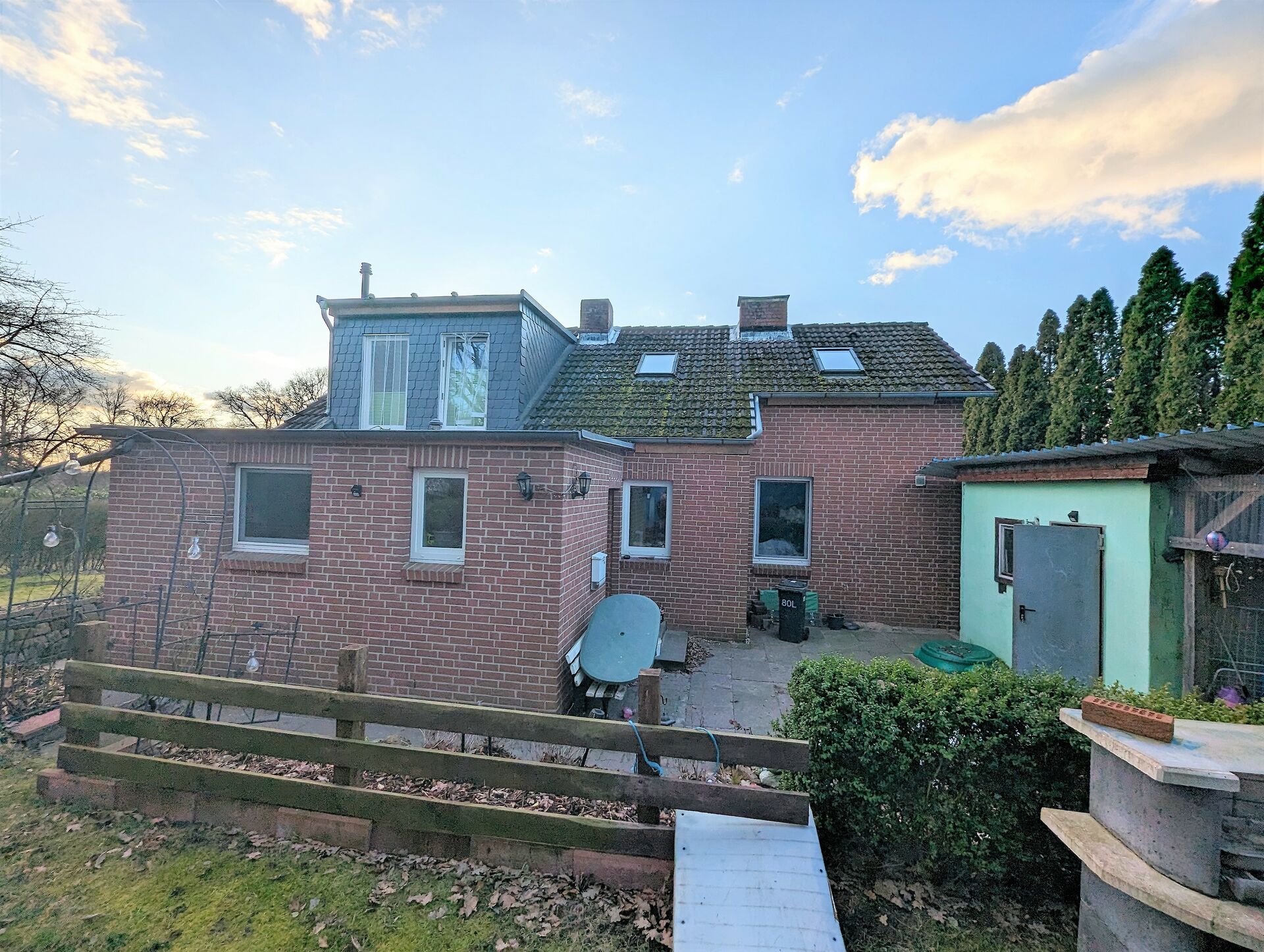 Ihr Eigenheim neu gestalten oder: Aus 1 mach 2! in Barendorf