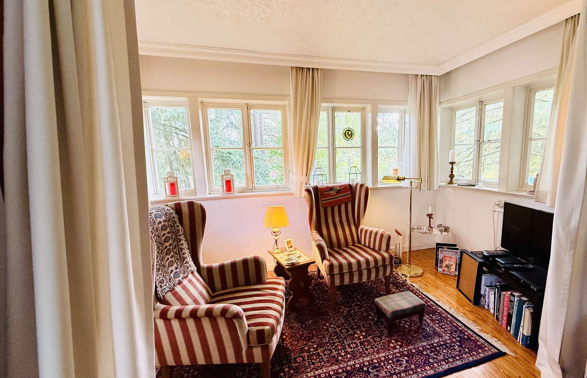 Landhaus mit besonderem Charme, Stilville Arztvilla aus den 50ern in Zernien