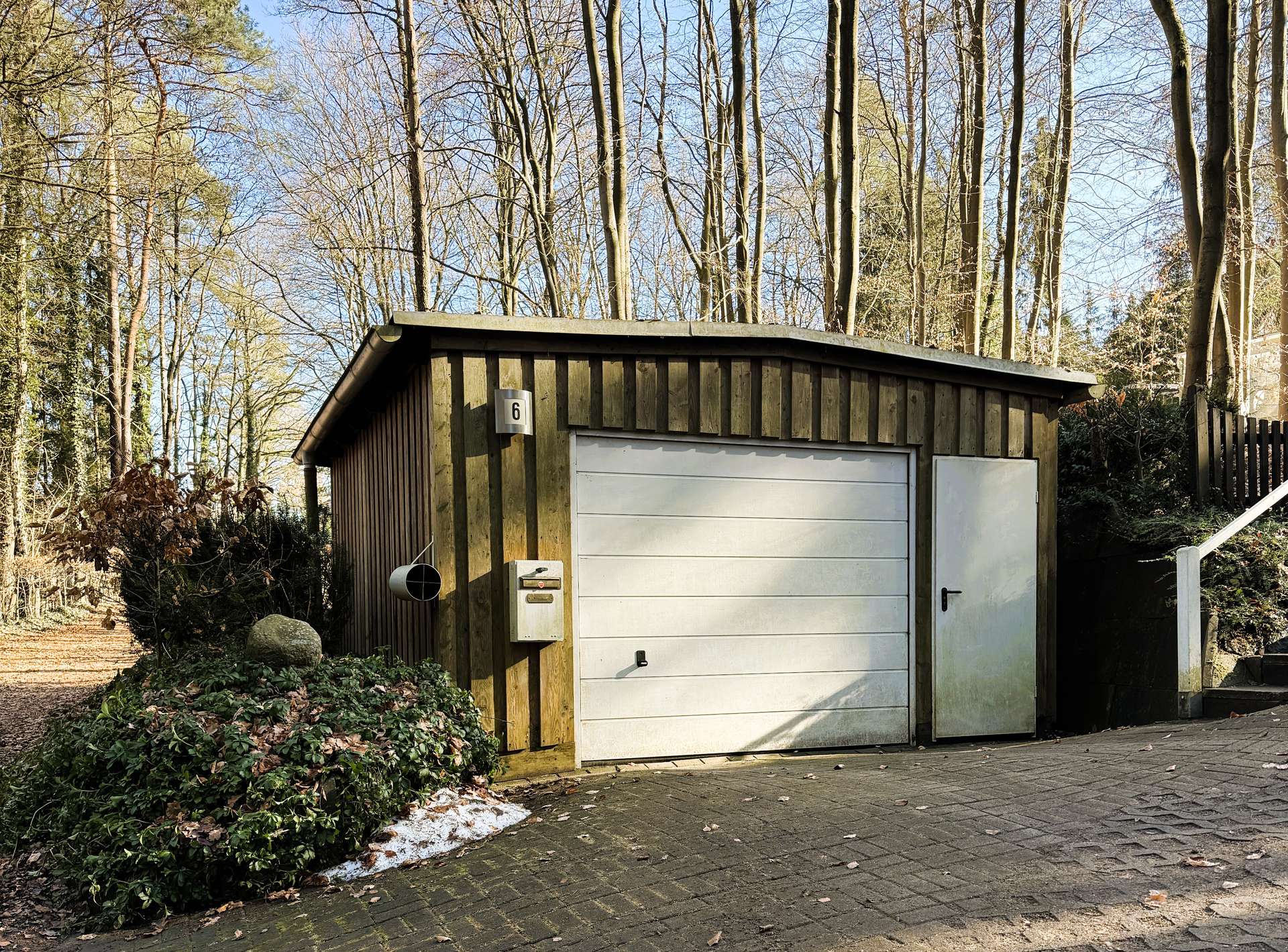 Unter den Dächern des Waldes die Ruhe und Natur genießen in Tosterglope