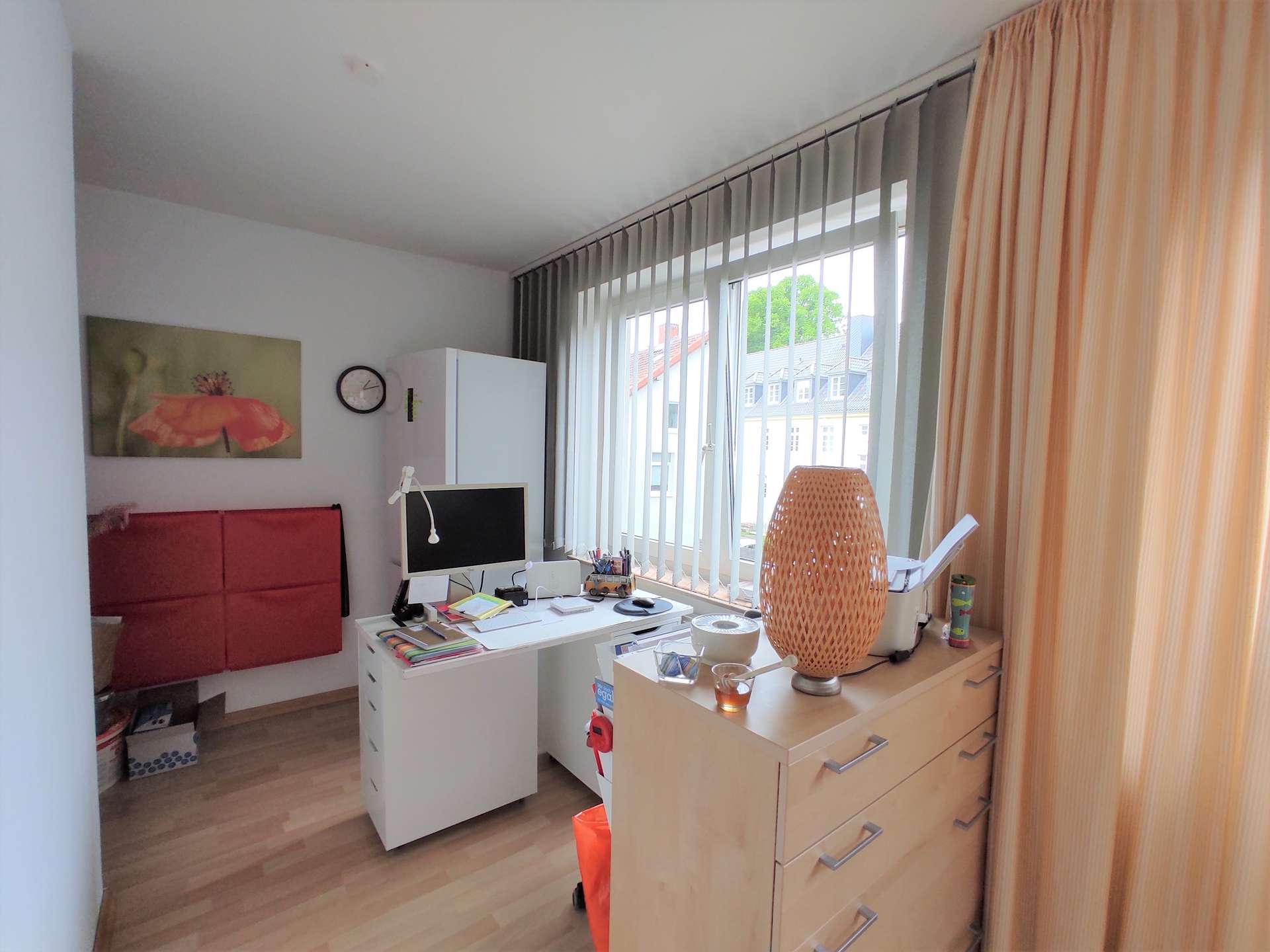 Helle 2,5-Zimmer-Komfort-Wohnung – Attraktive Kapitalanlage mit Innenhof-Stellplatz in zentraler Lage in Lüneburg
